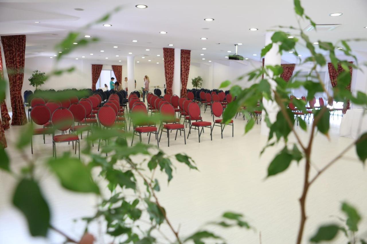 Complex Mediteranean Mamaia Dış mekan fotoğraf