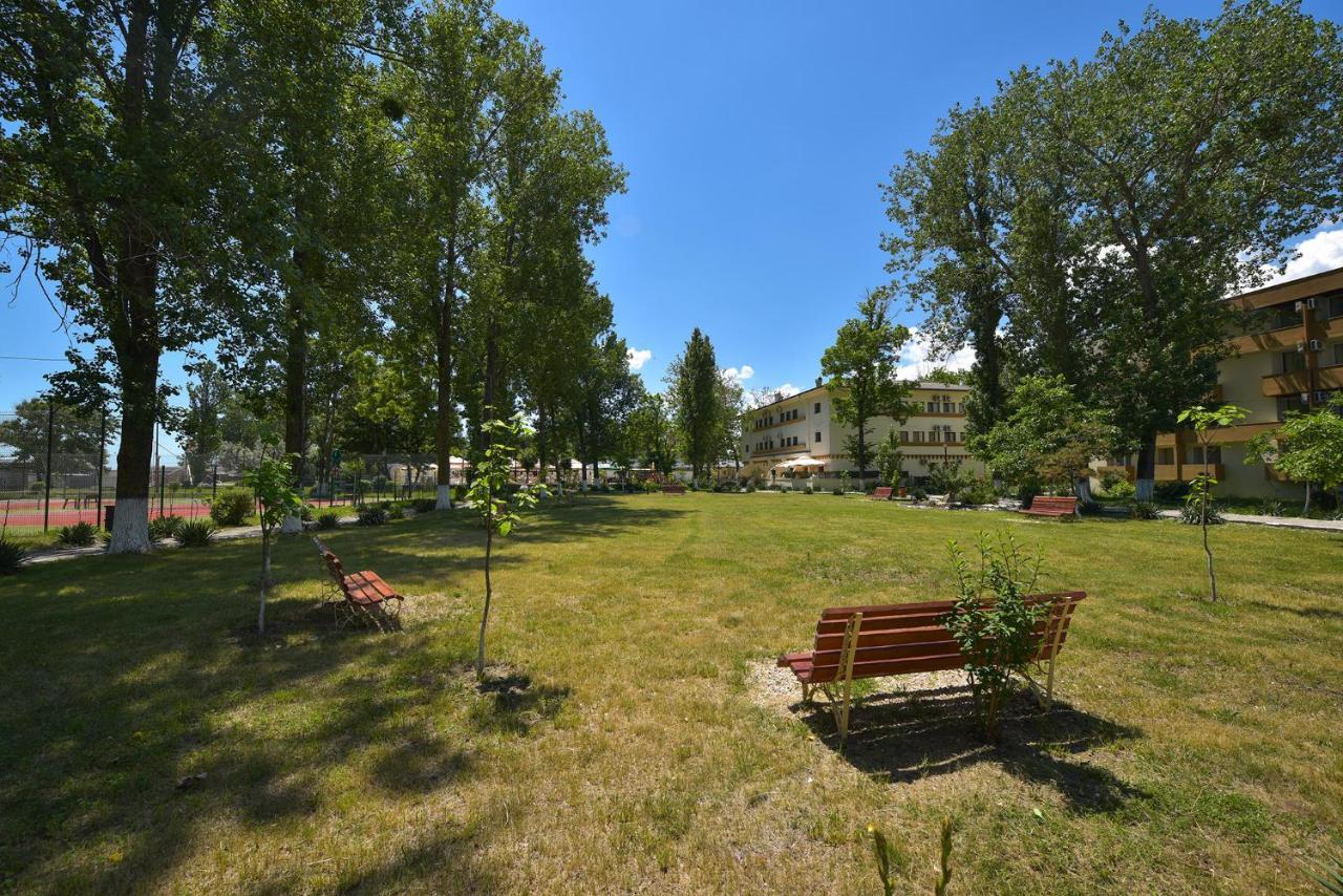 Complex Mediteranean Mamaia Dış mekan fotoğraf