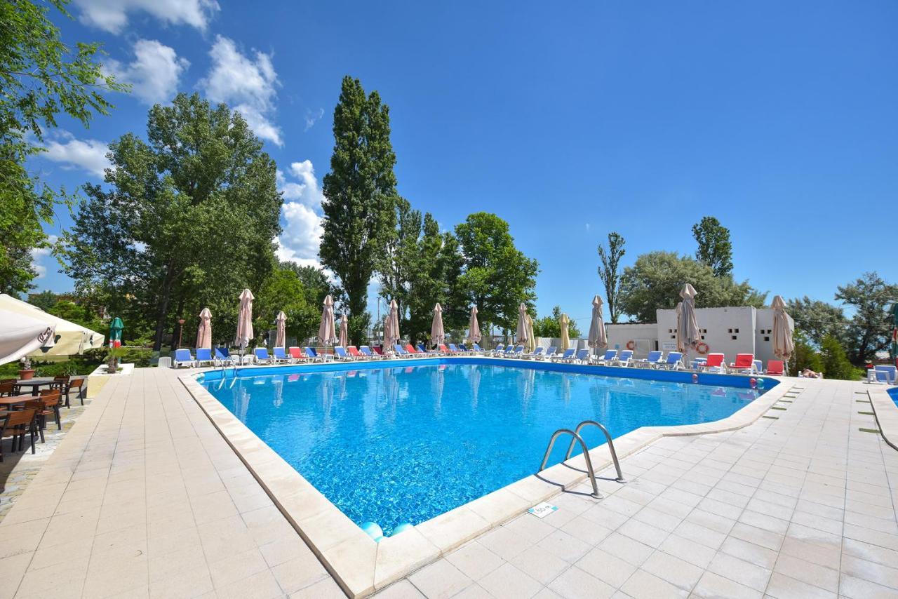 Complex Mediteranean Mamaia Dış mekan fotoğraf