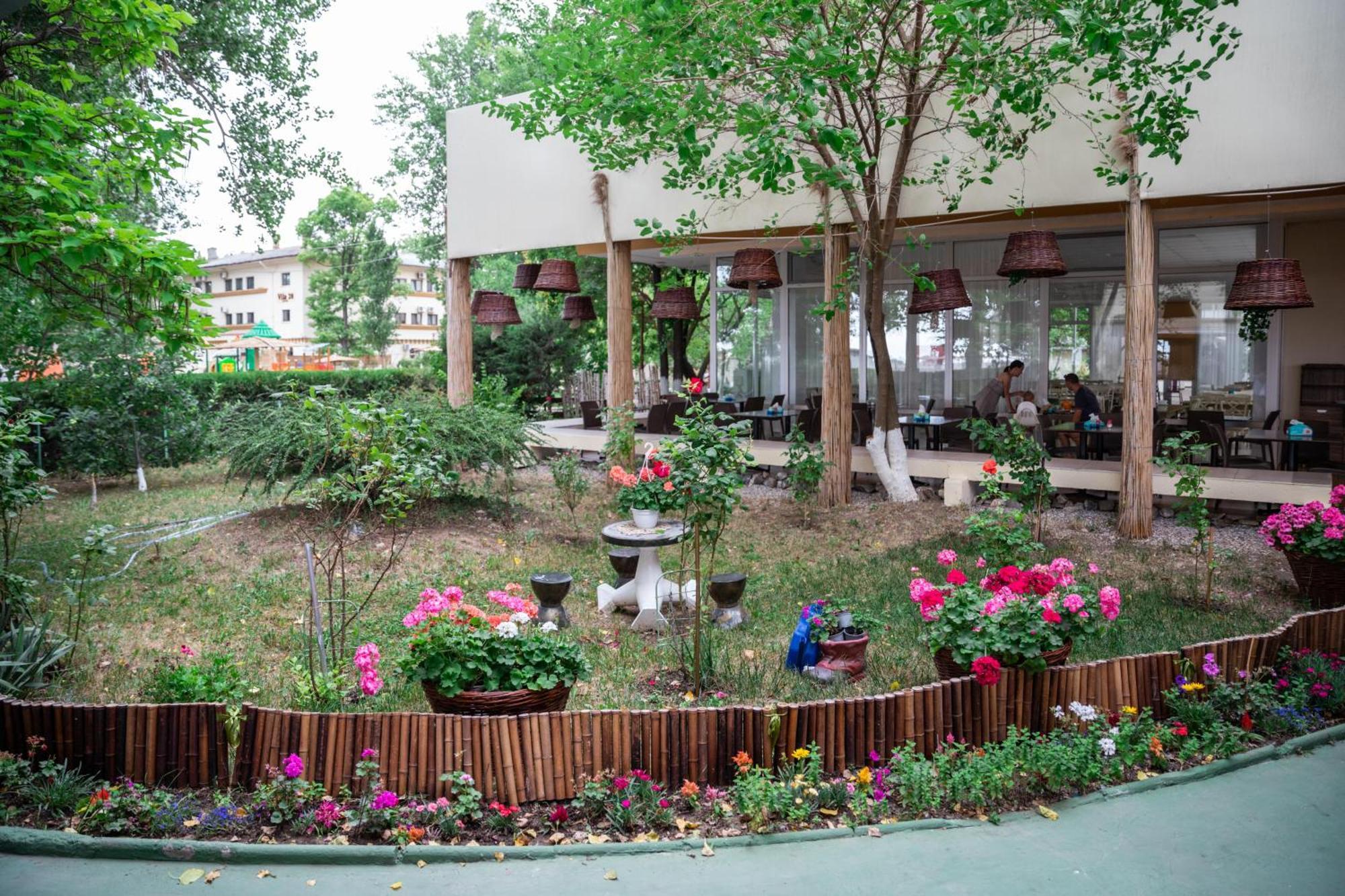 Complex Mediteranean Mamaia Dış mekan fotoğraf